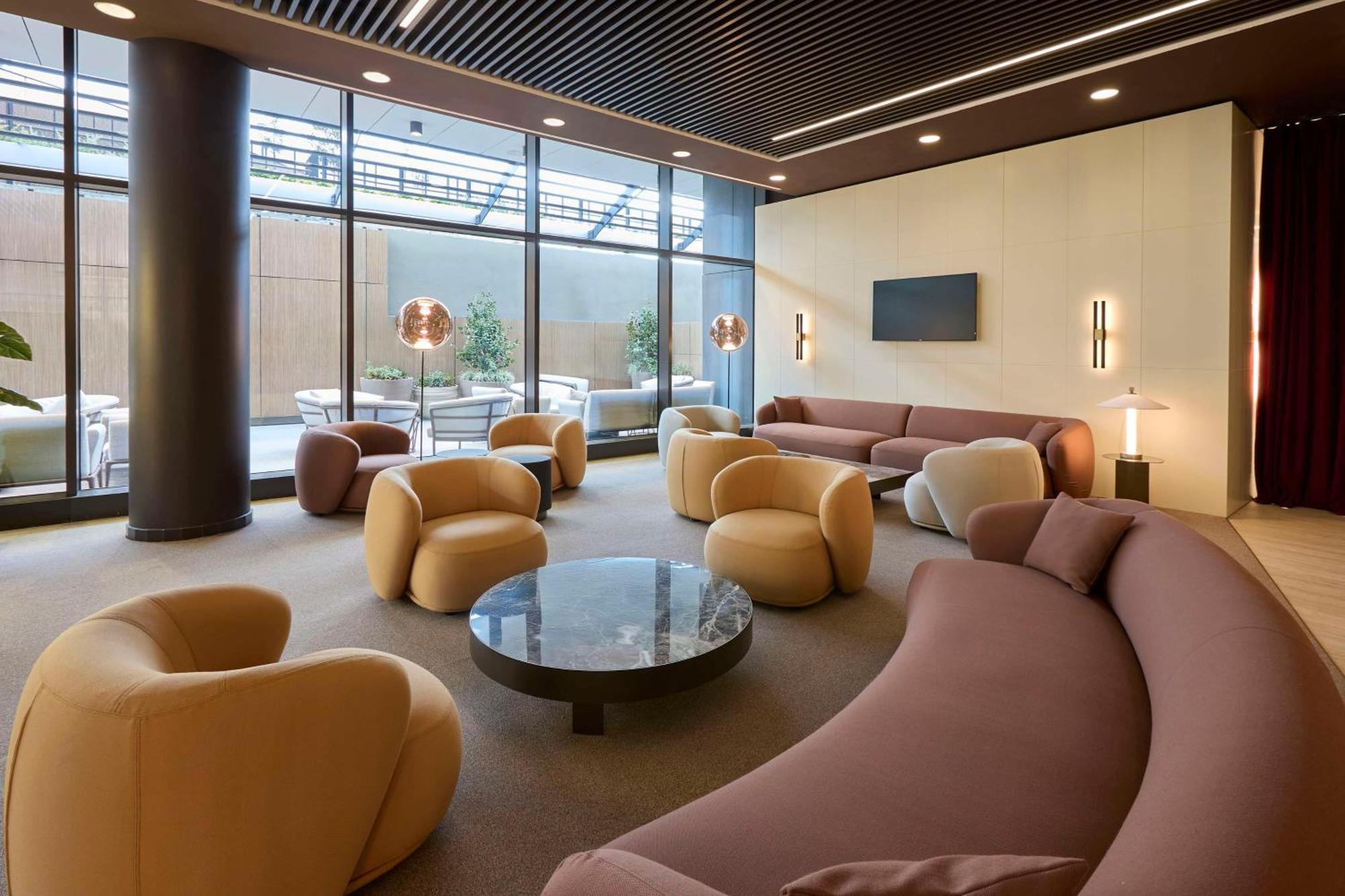 Radisson Blu Hotel, Bergamo Choruslife Экстерьер фото